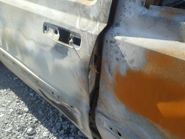 1J4RH5GTXAC109542 - 2010 JEEP COMMANDER Yanmış foto 10