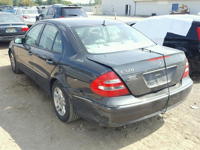 WDBUF65J83A351207 - 2003 MERCEDES-BENZ E 320 GRAY photo 3