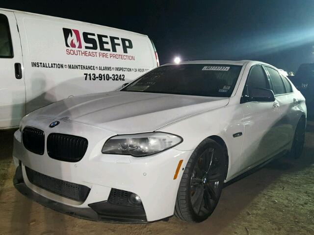 WBAFR7C52DC828374 - 2013 BMW 535 WHITE photo 2