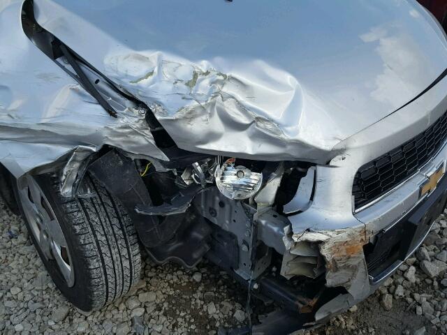 1G1JA5SH1D4250596 - 2013 CHEVROLET SONIC LS 银色 照片 9