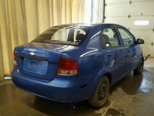 KL1TD526X4B120583 - 2004 CHEVROLET AVEO BLUE photo 4