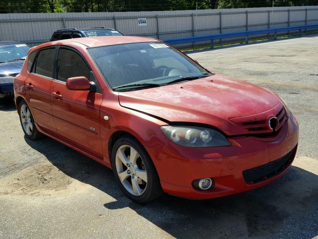 JM1BK143451219817 - 2005 MAZDA 3 HATCHBAC RED photo 1