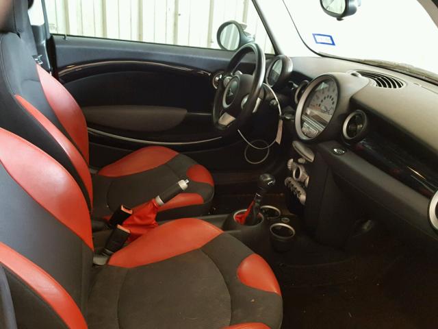 WMWMF335X9TW70981 - 2009 MINI COOPER TWO TONE photo 5