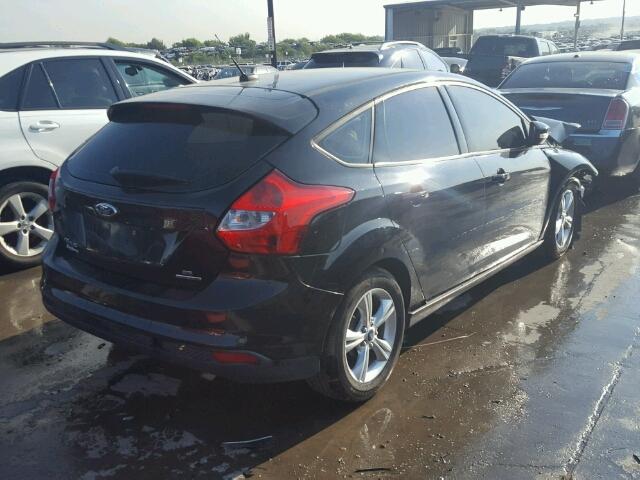 1FADP3K26DL375589 - 2013 FORD FOCUS BLACK photo 4