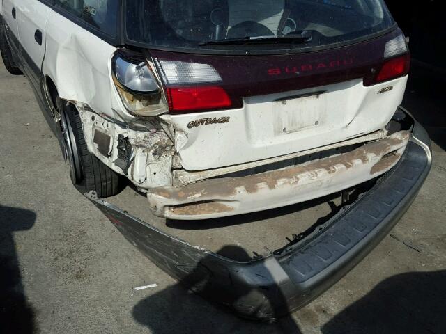 4S3BH675837619379 - 2003 SUBARU LEGACY OUT WHITE photo 9