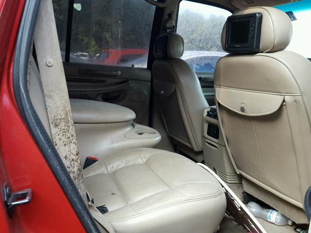 5LMRU27AXYLJ08893 - 2000 LINCOLN NAVIGATOR Czerwony zdjęcie 6