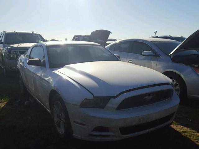 1ZVBP8AM3E5331974 - 2014 FORD MUSTANG WHITE photo 1