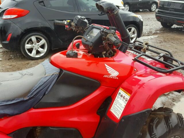 1HFTE3802D4105051 - 2013 HONDA TRX500 RED photo 5