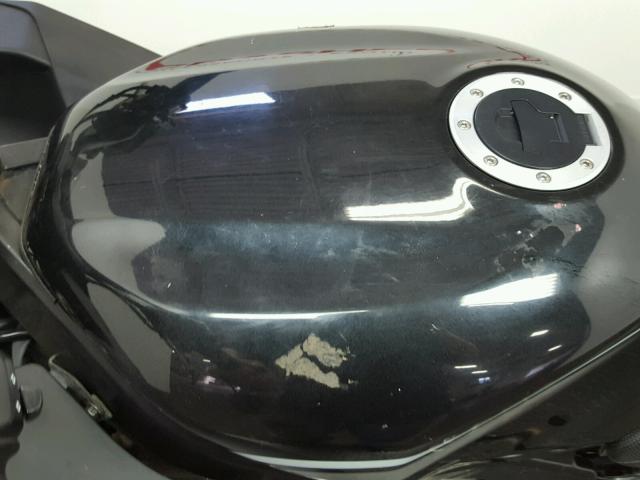 VTTGM51A462101656 - 2006 SUZUKI GS500 FK BLACK photo 9