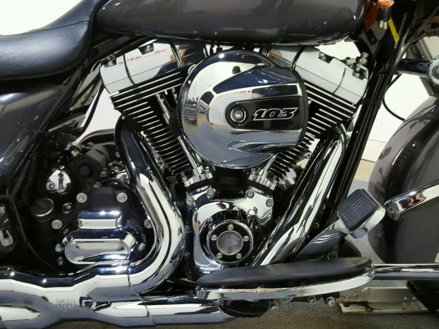 1HD1KHM1XGB614180 - 2016 HARLEY-DAVIDSON FLTRX CHARCOAL photo 11