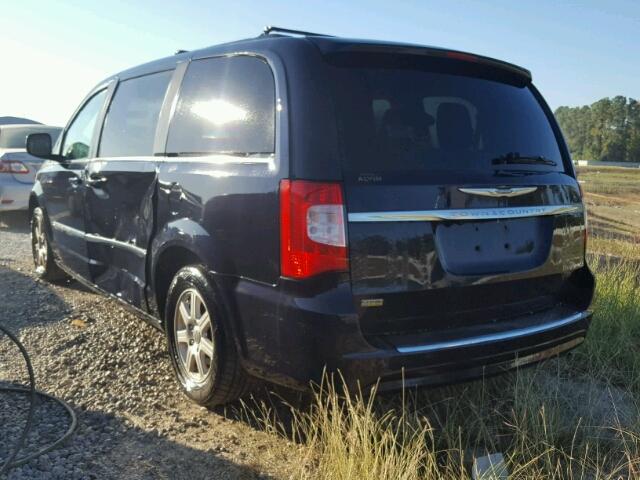 2A4RR5DG4BR641382 - 2011 CHRYSLER TOWN & COU BLUE photo 3