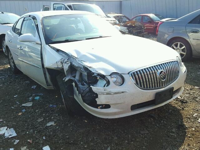 2G4WD582681267964 - 2008 BUICK LACROSSE C WHITE photo 1