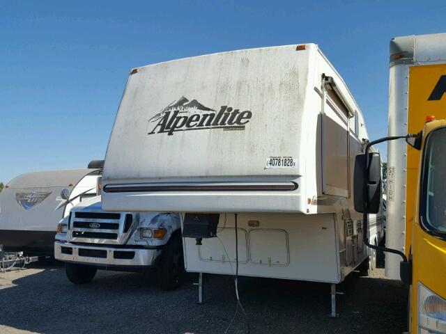 1W53ATR2XTY026101 - 1996 ALPE 5TH WHEEL WHITE photo 2