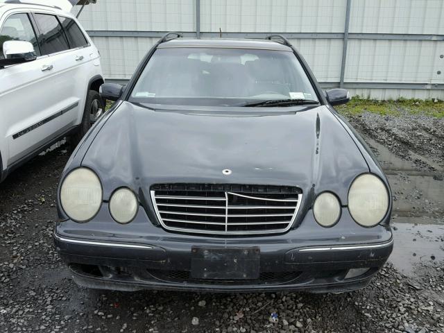 WDBJH82J72X067026 - 2002 MERCEDES-BENZ E 320 4MAT GRAY photo 9