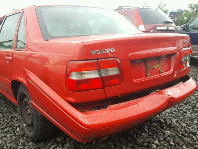 YV1LS5544W1461649 - 1998 VOLVO S70 RED photo 9