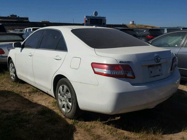 JTNBF3EK9B3012163 - 2011 TOYOTA CAMRY WHITE photo 3