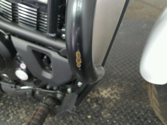 JKAENEB13FDA03922 - 2015 KAWASAKI EN650 B GRAY photo 9