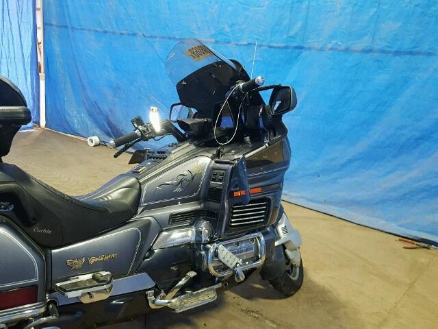 1HFSC2207JA003777 - 1988 HONDA GL1500 BLACK photo 5