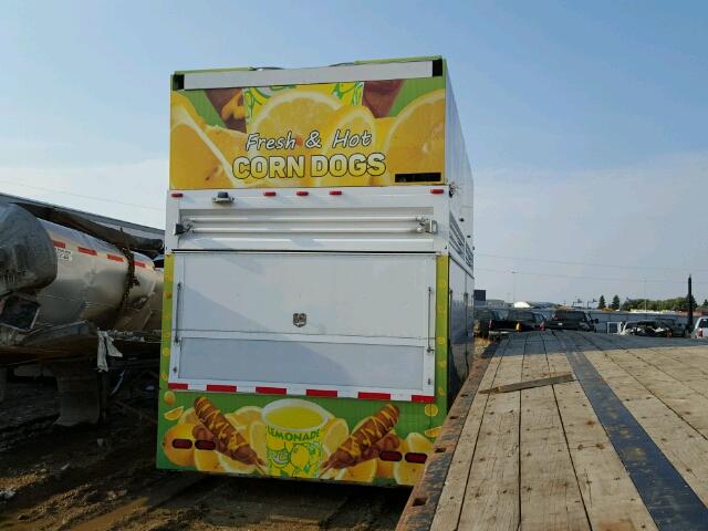 2ATJ010388M501932 - 2008 UTILITY TRAILER WHITE photo 4