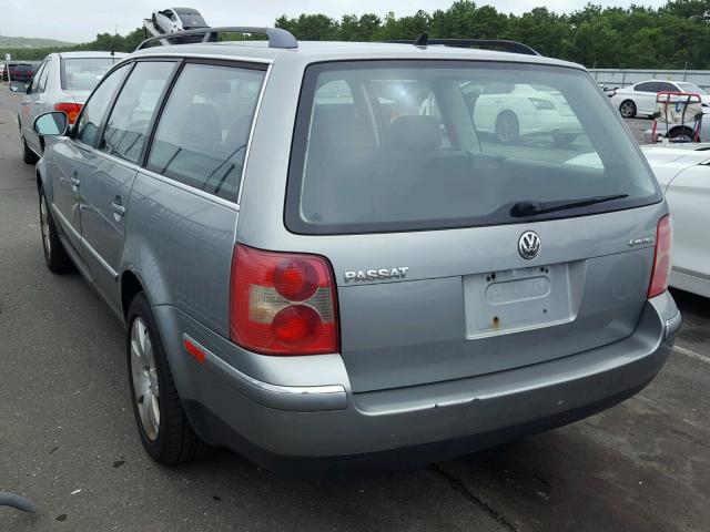 WVWDD63B65E007521 - 2005 VOLKSWAGEN PASSAT GLS SILVER photo 3