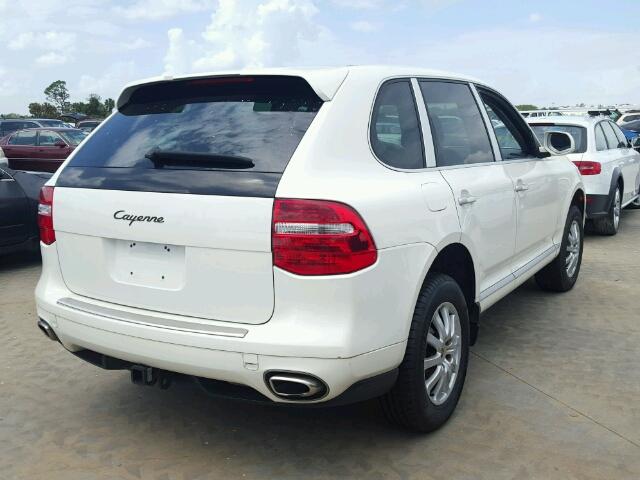 WP1AA29P38LA06901 - 2008 PORSCHE CAYENNE WHITE photo 4