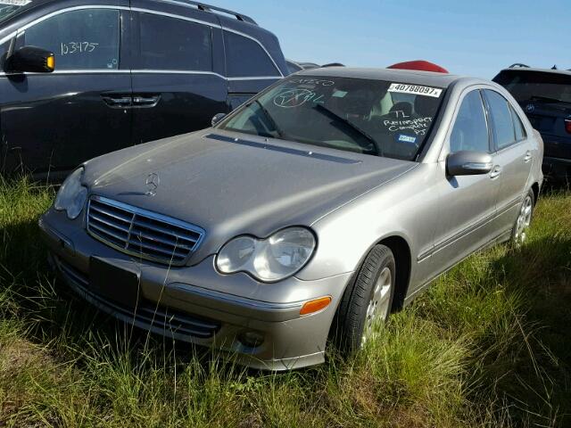 WDBRF54H56A849514 - 2006 MERCEDES-BENZ C GENERATI GOLD photo 2