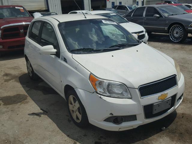 KL1TD66E79B681628 - 2009 CHEVROLET AVEO LS WHITE photo 1