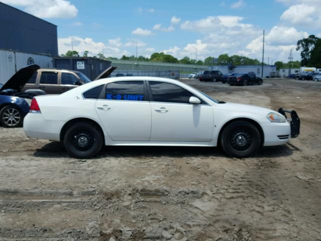 2G1WS57M891237629 - 2009 CHEVROLET IMPALA POL WHITE photo 9