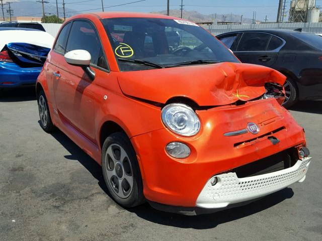 3C3CFFGE8HT546080 - 2017 FIAT 500 ELECTR ORANGE photo 1