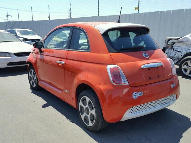 3C3CFFGE8HT546080 - 2017 FIAT 500 ELECTR ORANGE photo 3