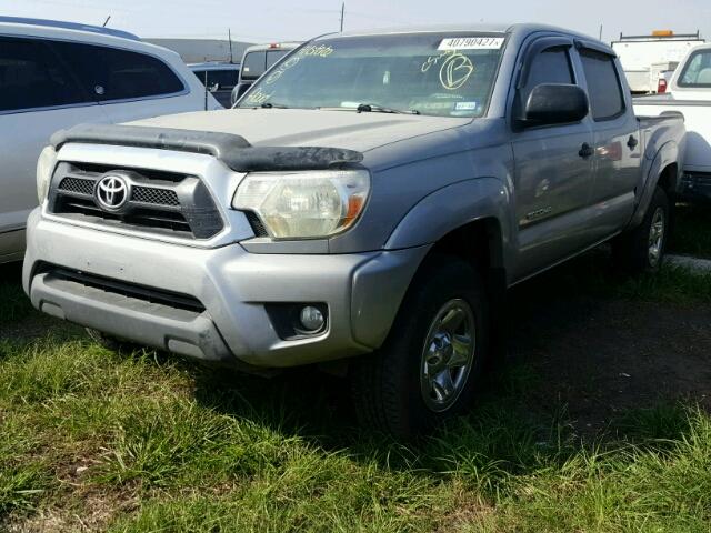 5TFJU4GN0EX052244 - 2014 TOYOTA TACOMA DOU SILVER photo 2