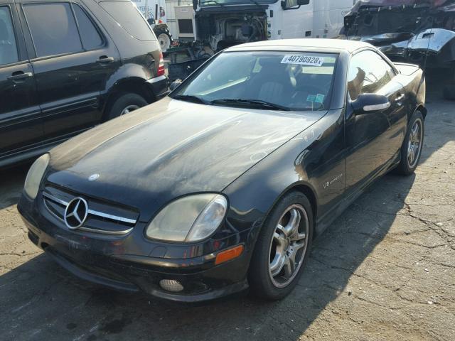 WDBKK66F03F277216 - 2003 MERCEDES-BENZ SLK 32 AMG BLACK photo 2