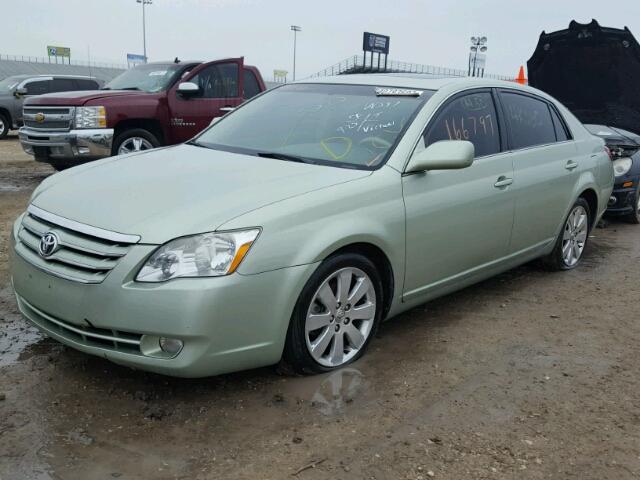 4T1BK36B97U229479 - 2007 TOYOTA AVALON GREEN photo 2