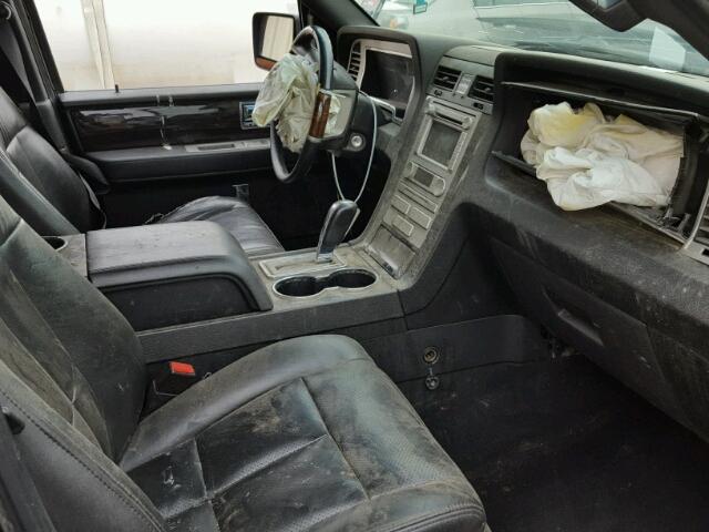 5LMFL28578LJ08812 - 2008 LINCOLN NAVIGATOR BLACK photo 5