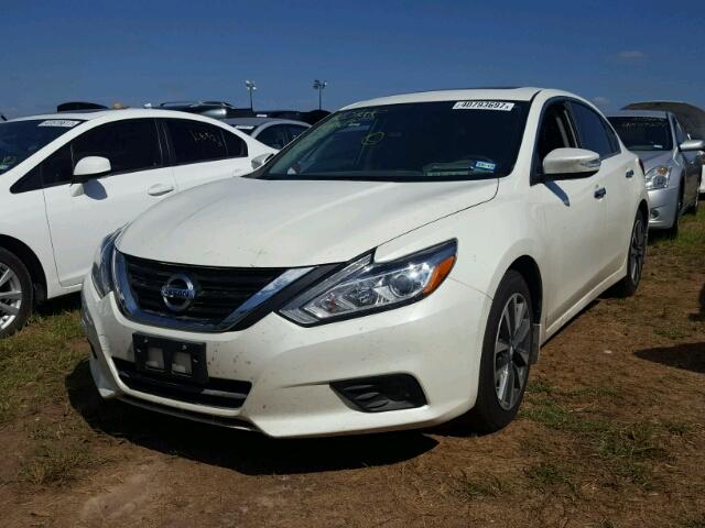 1N4AL3AP3GC232633 - 2016 NISSAN ALTIMA WHITE photo 2