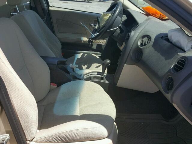 2G2WP522741283853 - 2004 PONTIAC GRAND PRIX Ոսկեգույն լուսանկար 5