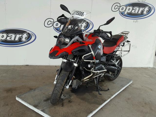 WB10A1204HZ666850 - 2017 BMW R1200 GS A TWO TONE photo 2