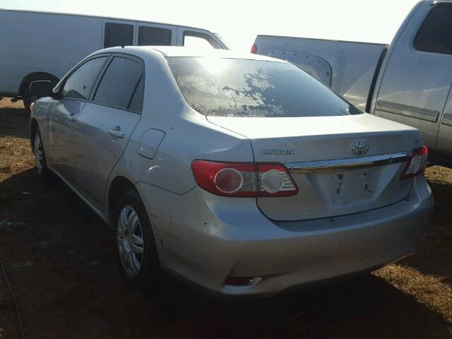 2T1BU4EE7BC566819 - 2011 TOYOTA COROLLA BA SILVER photo 3