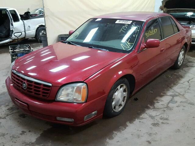 1G6KF54961U247730 - 2001 CADILLAC DEVILLE DT RED photo 2