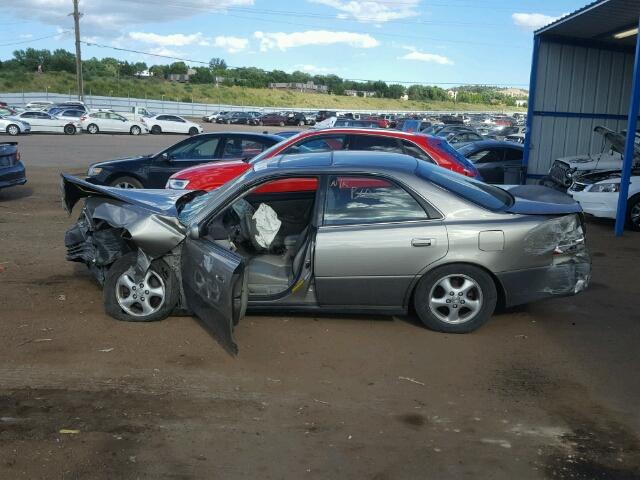 JT8BF28G7W0094664 - 1998 LEXUS ES 300 GRAY photo 9