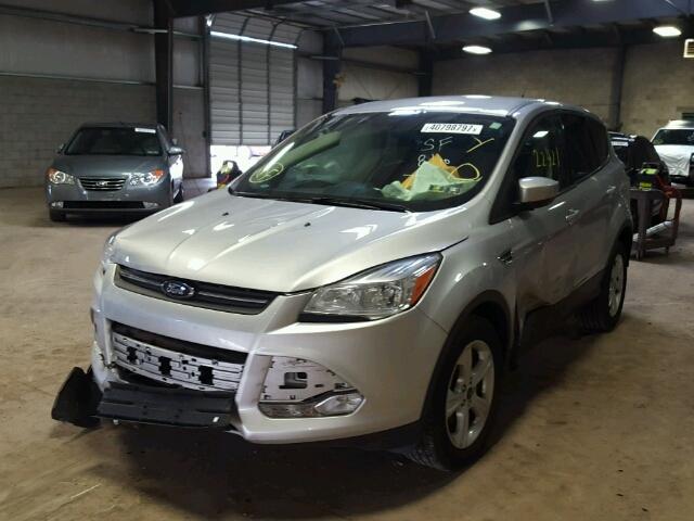 1FMCU0G76GUB86937 - 2016 FORD ESCAPE SE SILVER photo 2