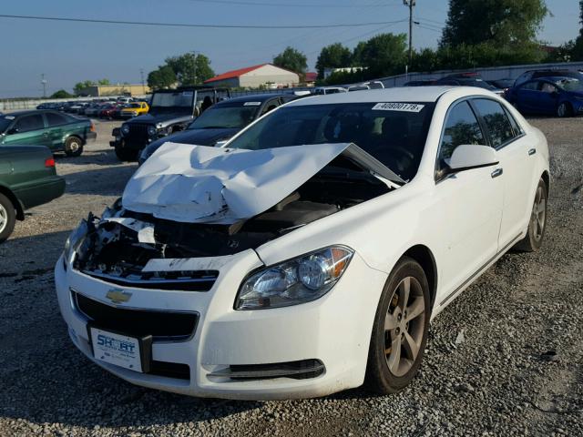 1G1ZC5EU3CF367945 - 2012 CHEVROLET MALIBU 1LT WHITE photo 2