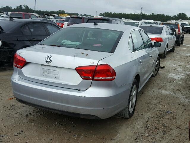 1VWBH7A35DC117903 - 2013 VOLKSWAGEN PASSAT SE SILVER photo 4