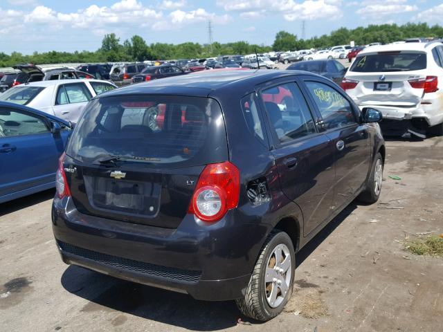 KL1TD66E69B632582 - 2009 CHEVROLET AVEO LS BLACK photo 4