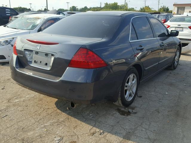 1HGCM56786A039250 - 2006 HONDA ACCORD GRAY photo 4