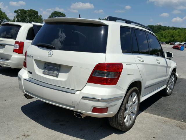 WDCGG5GB4BF616776 - 2011 MERCEDES-BENZ GLK 350 WHITE photo 4