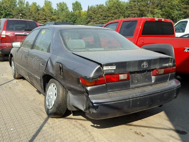 4T1BG22K7XU870695 - 1999 TOYOTA CAMRY GRAY photo 3