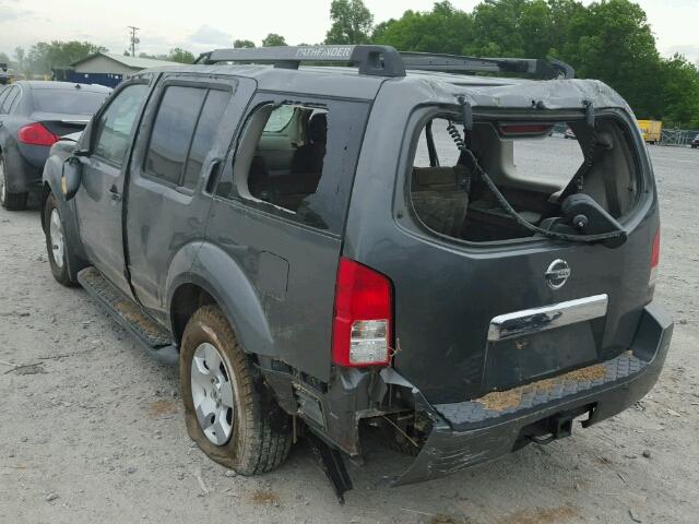 5N1AR18U65C723697 - 2005 NISSAN PATHFINDER GRAY photo 3