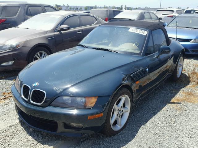 4USCJ3336WLC14786 - 1998 BMW Z3 2.8 GREEN photo 2