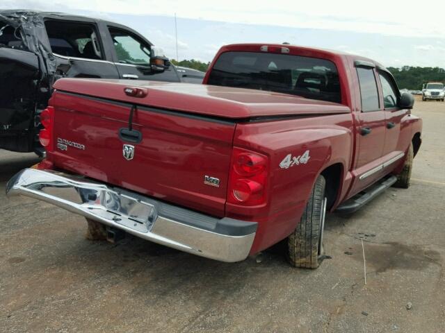 1D7HW58NX6S593271 - 2006 DODGE DAKOTA QUA RED photo 4